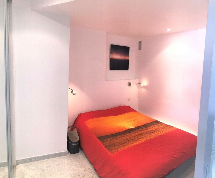STUDIO OF 36 SQUARE METRE WITH AN LITTLE BEDROOM IN GARAVAN