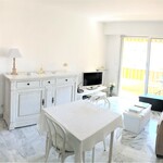 TWO ROOMS APARTMENT IN THE CENTRE OF MENTON - 3